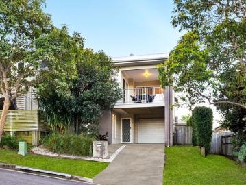 THREE OUTDOOR ENTERTAINING AREAS, RENOVATED LUXURY & STUNNING BUSHLAND VIEWS!