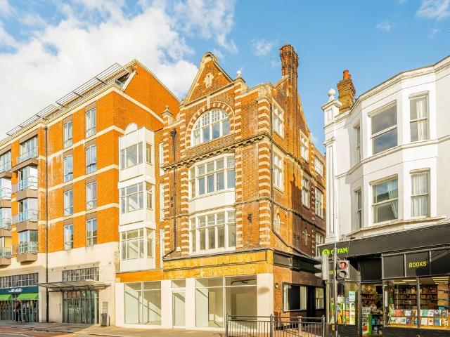 Three Pigeons House, High Street, Ealing W5, 2 bed flat to rent, £3,300 pcm | PrimeLocation
