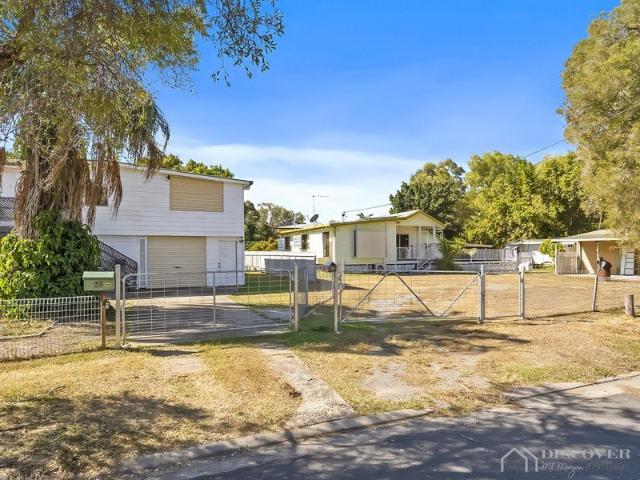 Three Residences, Huge Powered Shed and Serious Income Potential on 2,025sqm