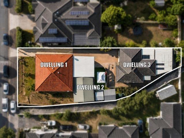 Three Separate Houses on One 1,296sqm Block with Strong Income