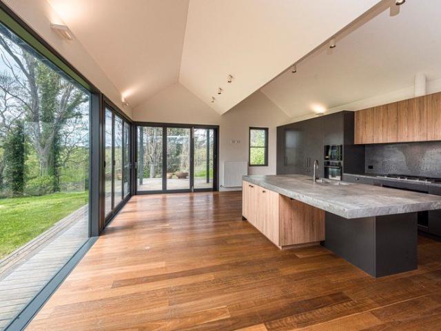 Throsby Cottage