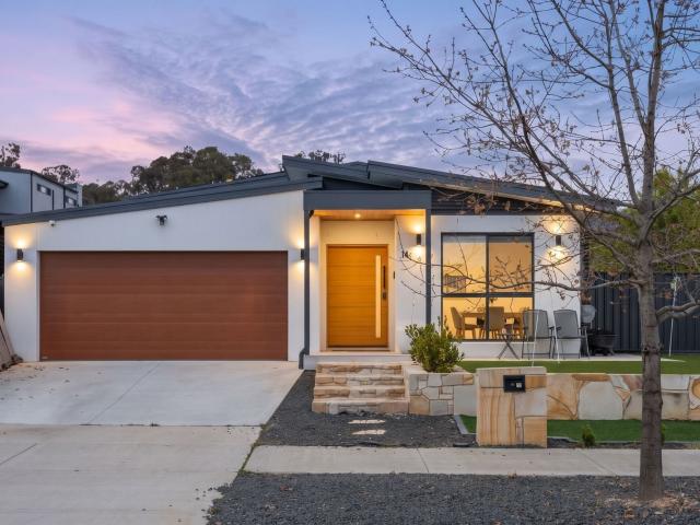 Throsby, 14 Barramundi Street