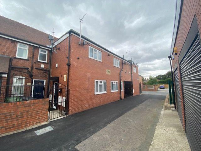 Throstle Lane, Middleton, Leeds LS10, 1 bed flat to rent, £625 pcm | PrimeLocation