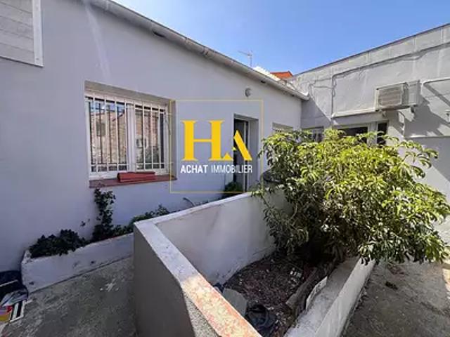 Thuir 66300 Achat / Vente appartement 2 pièces t2 au dernier étage parking