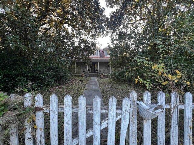 Thurgood Marshall Hwy, Kingstree, Home For Sale