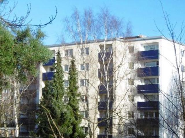 Thüringenplatz 11, 5 M barrierefreie Zweizimmerwohnung mit Freisitz WBS 60+, 2 Personen