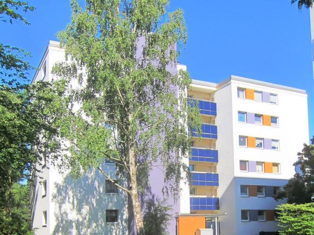Thüringenplatz 11, 5 M barrierefreie Zweizimmerwohnung mit Freisitz WBS 60+, 2 Personen