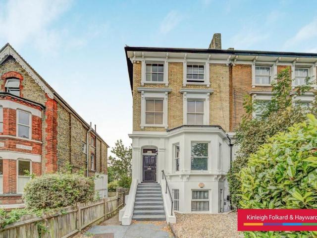 Thurlow Park Road, London, SE21 1 bed flat to rent £1,900 pcm £438 pw