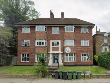 Thurlow Park Road, London SE21, 2 bed flat to rent, £1,995 pcm | PrimeLocation