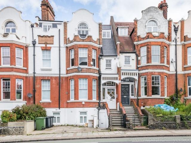 Thurlow Park Road, London SE21, Studio to rent, £1,100 pcm | PrimeLocation