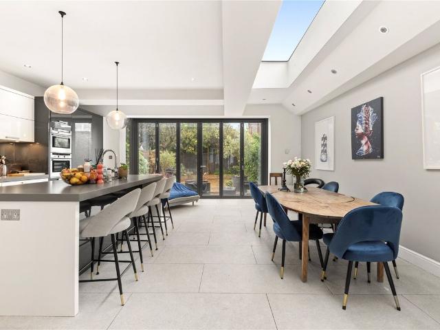 Thurleigh Road, London SW12, 5 bed semi detached house to rent, £9,000 pcm | PrimeLocation