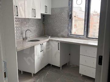 TİYAP'TAN YENİBOSNA FEVZİ ÇAKMAK MAH. SATILIK 2+1 SIFIR DAİRE