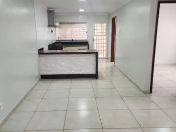 Ótima casa térrea na qe 56 excelente localização