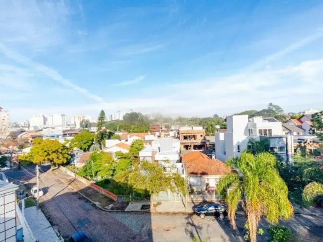 Ótima cobertura, 2 dormitórios e 1 dependência de empregada e 1 vaga coberta