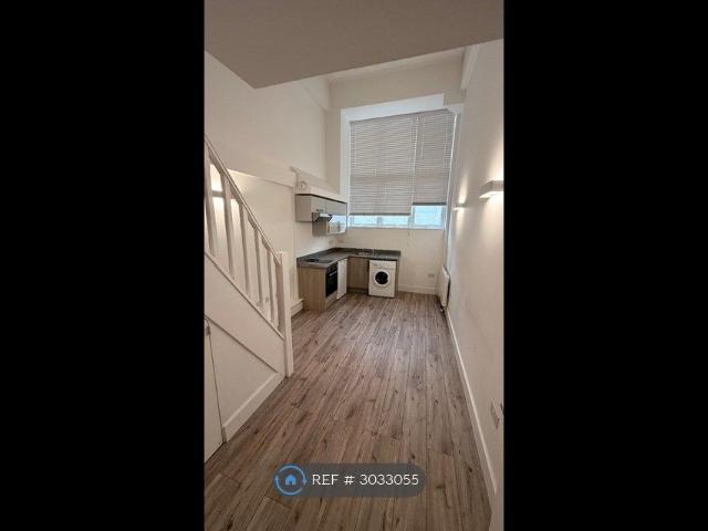Timberwharf Road, London N16, Studio to rent, £1,495 pcm | PrimeLocation
