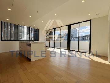 Timber Flooring I North Aspect I Park View I Corner Unit 3 Beds 2 Baths 1 Park Apartment for Lease!