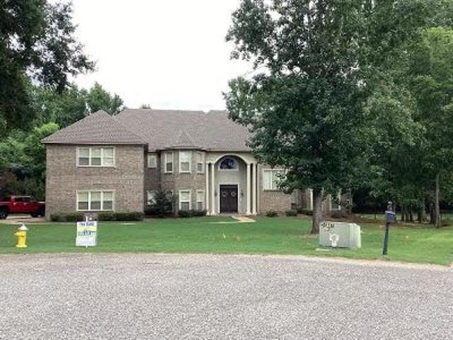 Timber Trace Ln