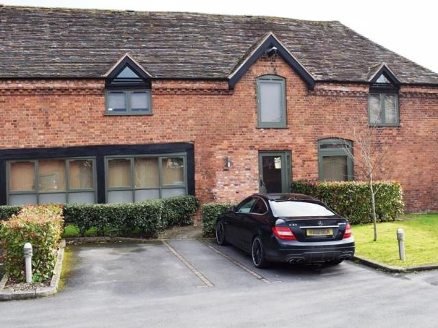 Timberdine Barns, St Peters Drive, Worcester WR5, 1 bed flat to rent, £925 pcm | PrimeLocation