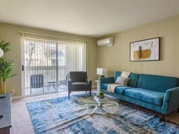 Timberleaf apartments, 2147 Newhall St, Central San Jose 1 B.