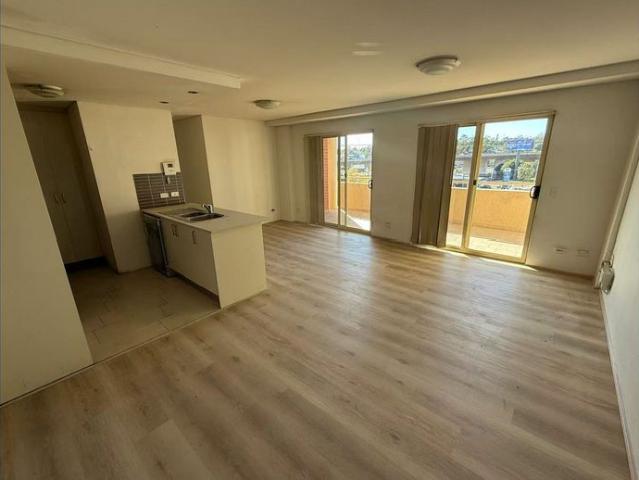 Timbler Floor 3 bedroom apartment