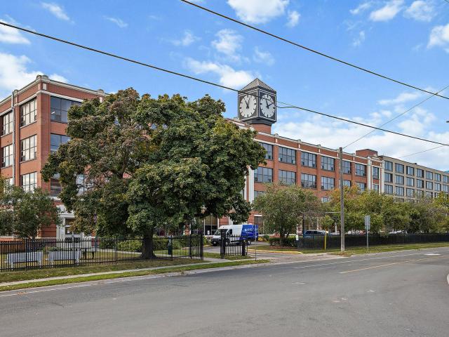 Time Square Apartments 1 Bedroom Deluxe, 1 Bathroom Apartment for Rent