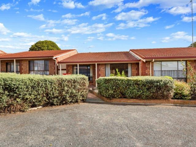 Time to Enjoy Life Easy Care Living in a Prime Coastal Location
