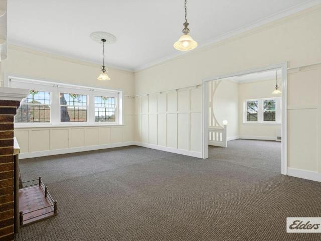 Timeless 5 Bedroom Character Home in a Prime Bendigo Location