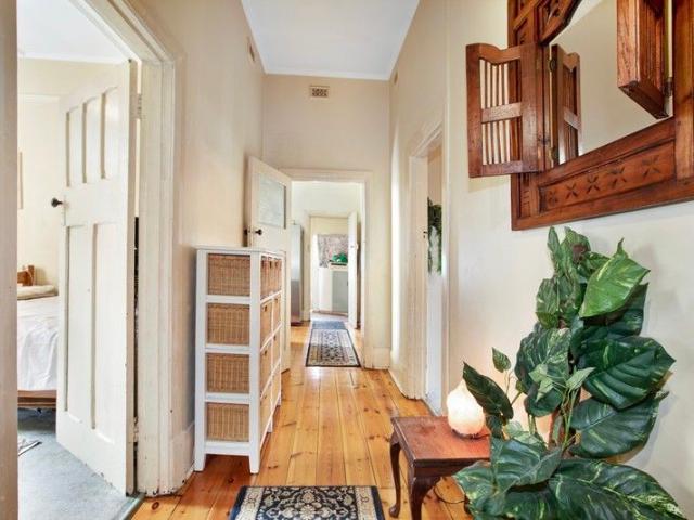 Timeless 1930s Charm on a Rare 996m² Allotment