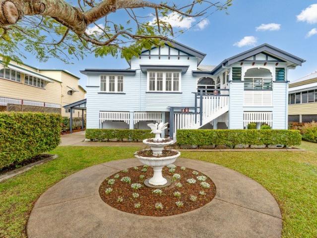 Timeless 1930's Queenslander Charm with Modern Comforts