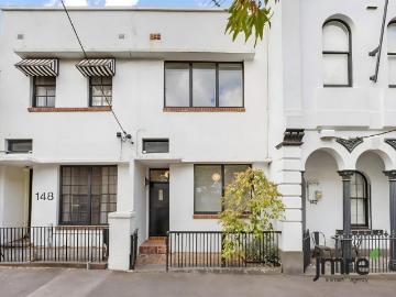 Timeless Terrace Charm in a Premier Inner City Setting