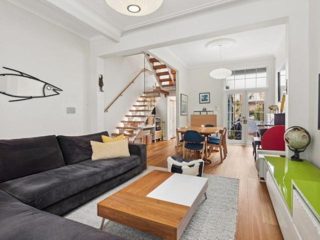 Timeless Terrace Living with a Private Entertainer's Courtyard