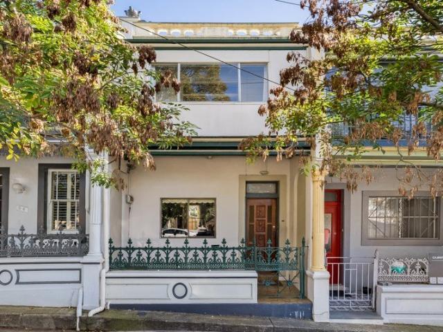 Timeless terrace with enduring period charm