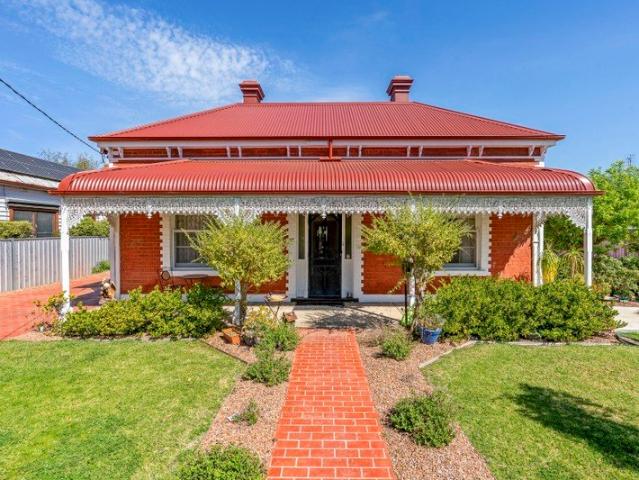 TIMELESS VICTORIAN CHARM IN THE HEART OF BENALLA