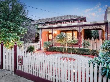 TIMELESS VICTORIAN GRANDEUR ON A 348SQM BLOCK !