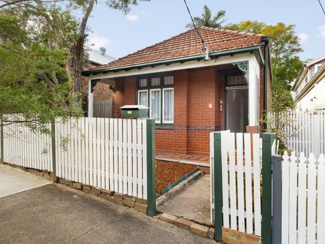 Timeless appeal and further scope in a premium location
