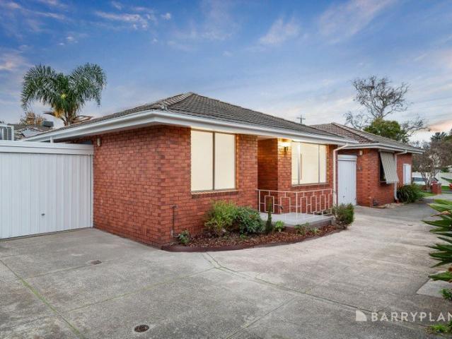 Timeless Appeal in a Coveted Moorabbin Pocket
