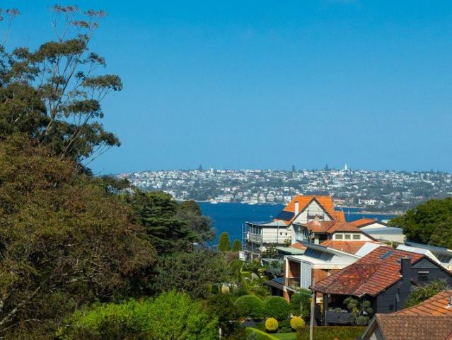 Timeless Art Deco Elegance Above Clifton Gardens