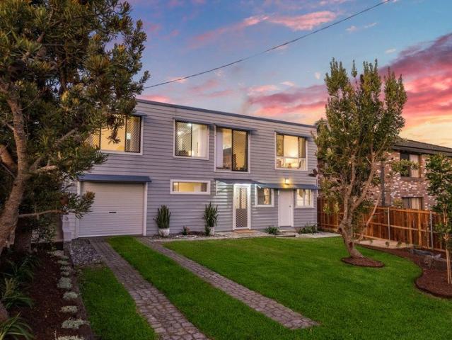 Timeless Beach House with Endless Lifestyle Appeal
