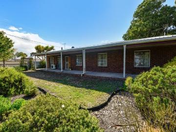 Keith, Tatiara, South Australia - Garden