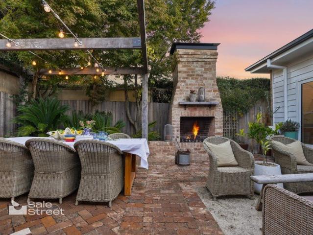 Timeless Bungalow Elegance In Orange's CBD