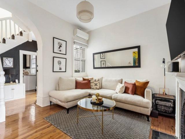Timeless c1895 terrace with expansive backyard