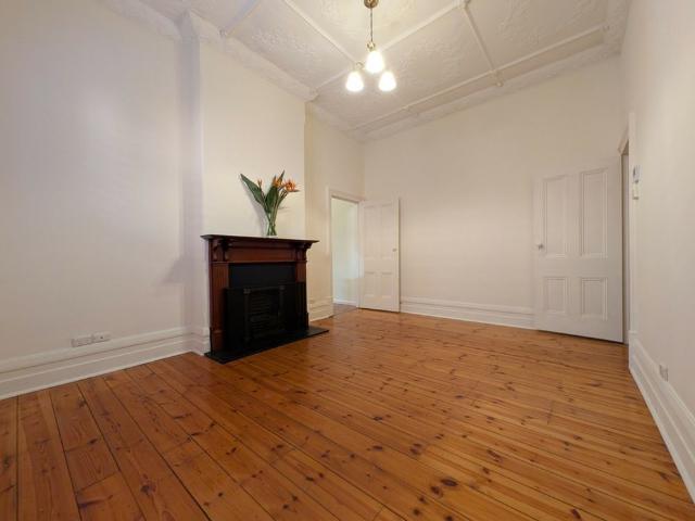 Timeless Character & City Fringe Living in Beautiful Mile End