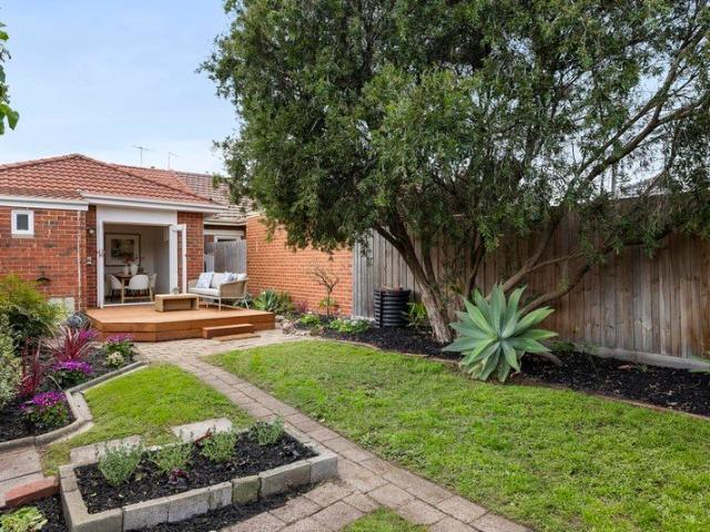 Timeless Character and Contemporary Comfort in Coveted Malvern East