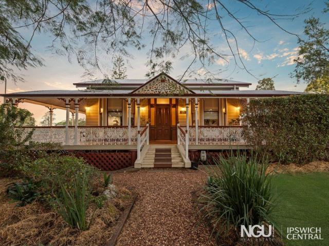 TIMELESS CHARACTER + HEATED POOL + BUILT IN SHED WITH BATHROOM + 1,039m² CORNER BLOCK