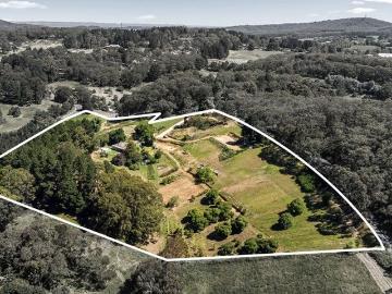 Timeless Character on 7.46 Hectares with Sweeping Valley Views