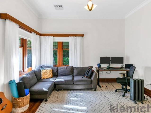 Timeless Character, Luxury Comfort & Superb Family Living