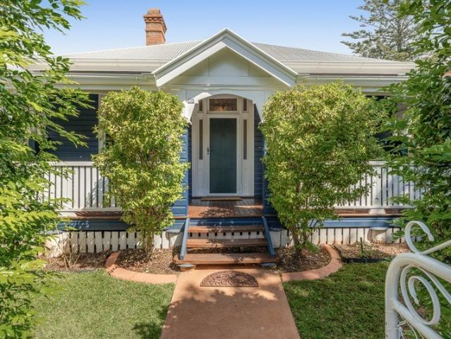 Timeless Character Meets Modern Comfort Private Inner City Oasis