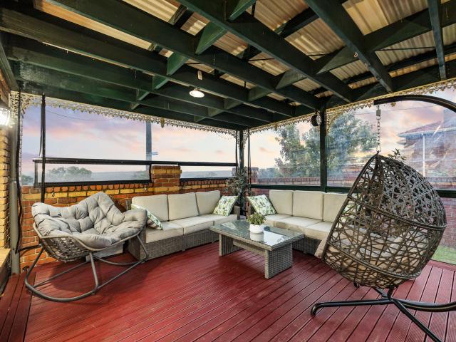 Timeless Character Meets Rare Parkland Views!