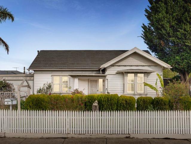 Timeless Charm in the Heart of Sunbury A Rare Town Centre Treasure