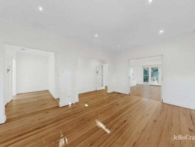 Timeless Charm in a Prestigious Brighton Location